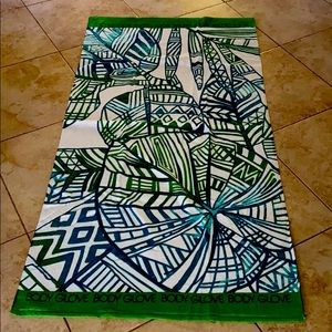 2 Body Glove Beach Towel NWT